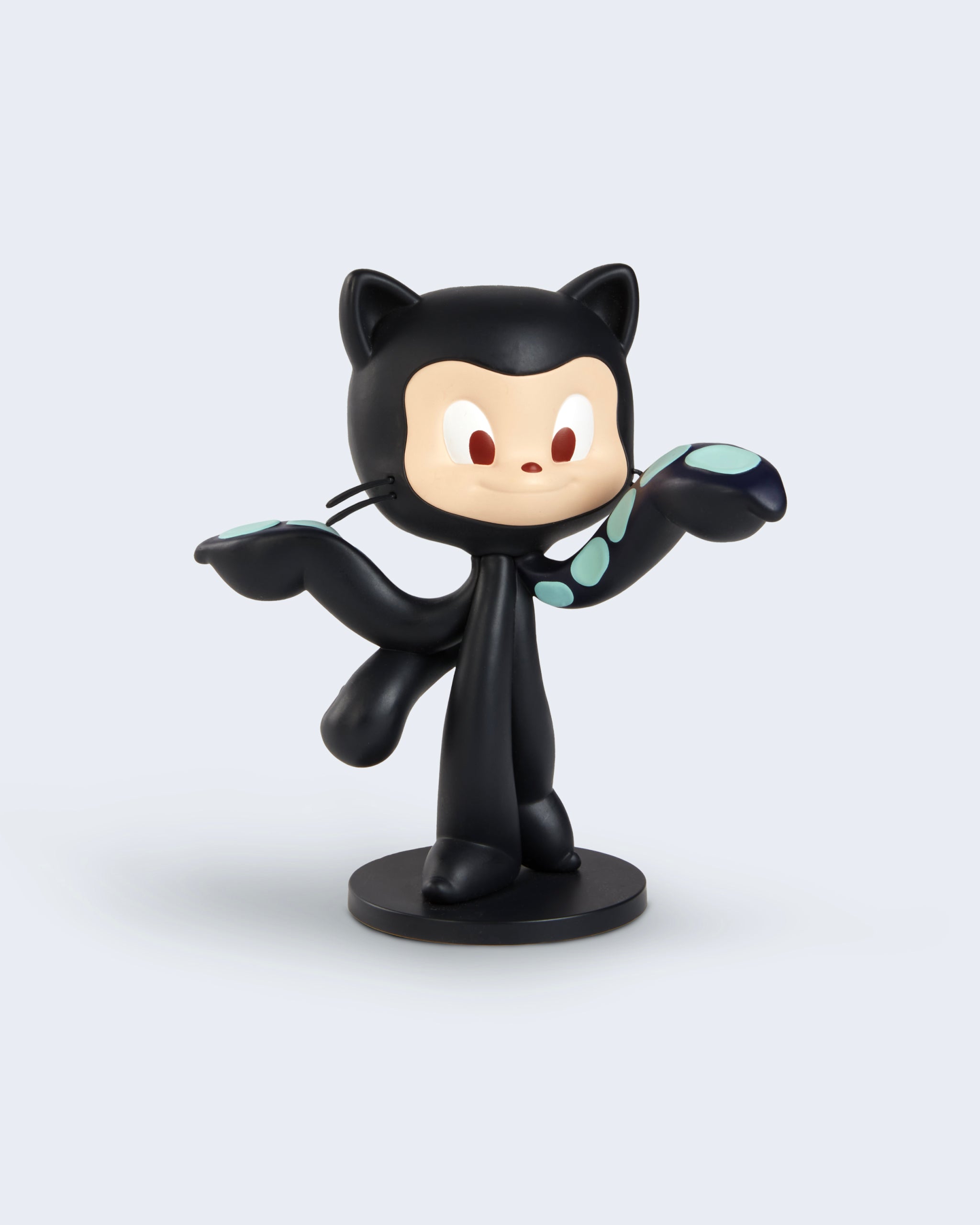 Monima Figure Mona Figurine 5.5